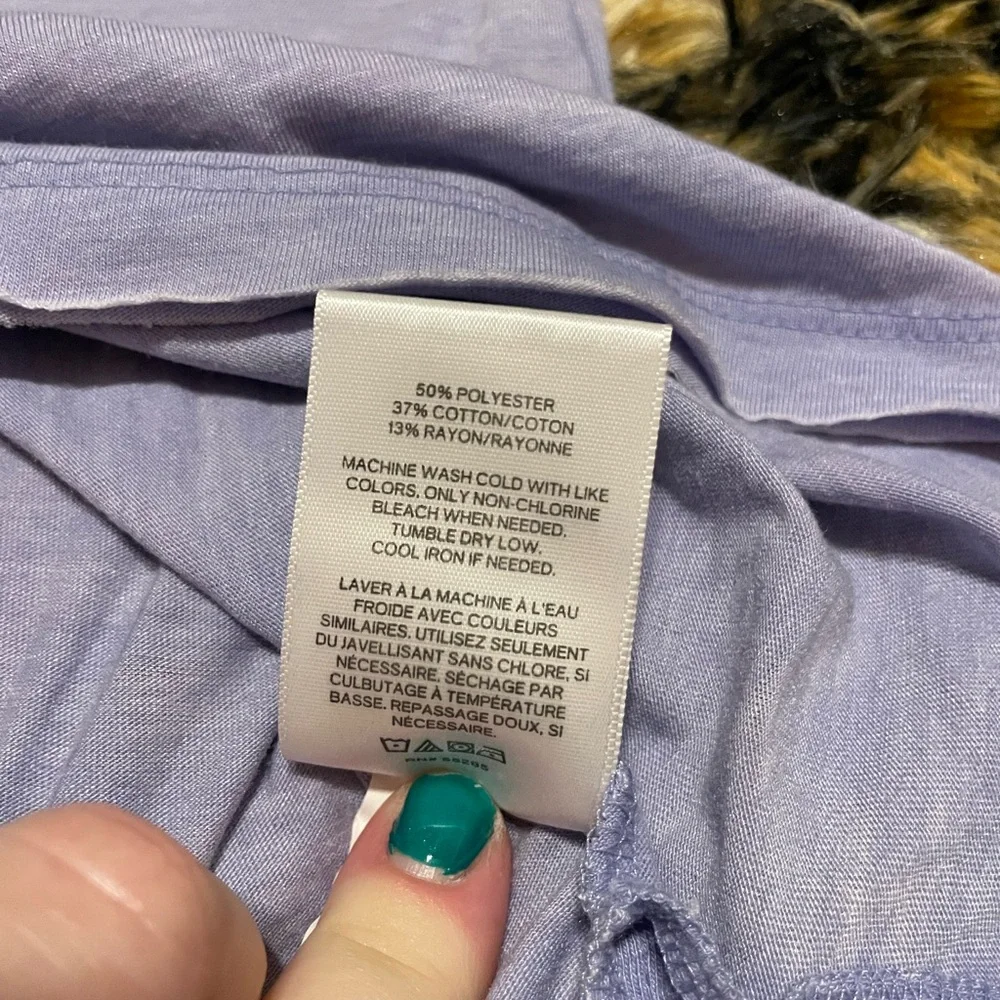 Lavender Women's Top - Picture 3 of 4